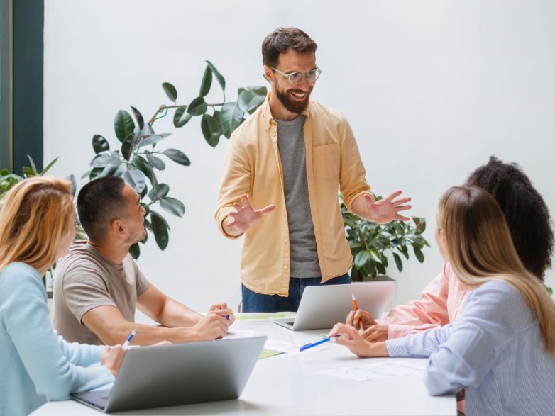 Liderar la innovación :              El cambio empieza en la mente de quien dirige